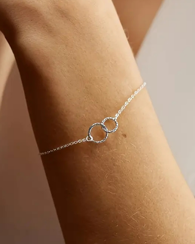 Sleek Circles Elegantes Armband