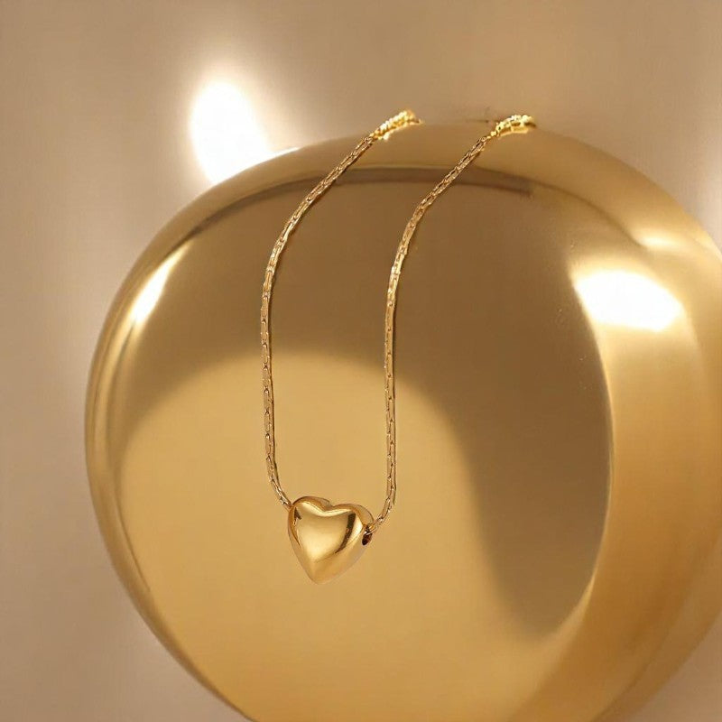 Luminous Heart Elegante vergoldete Halskette